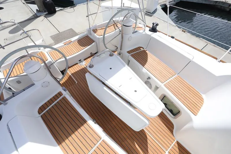 Starr Yacht Photos Pics 