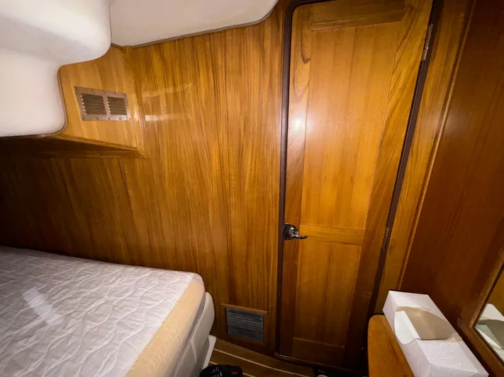 Ayewash Yacht Photos Pics Workroom Bulkhead and Door