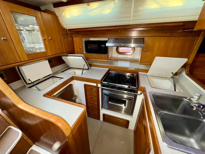 Ayewash Yacht Photos Pics Galley