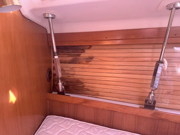 Ayewash Yacht Photos Pics Some Previous Old Leak Damage