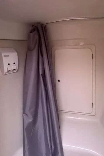 Ayewash Yacht Photos Pics 