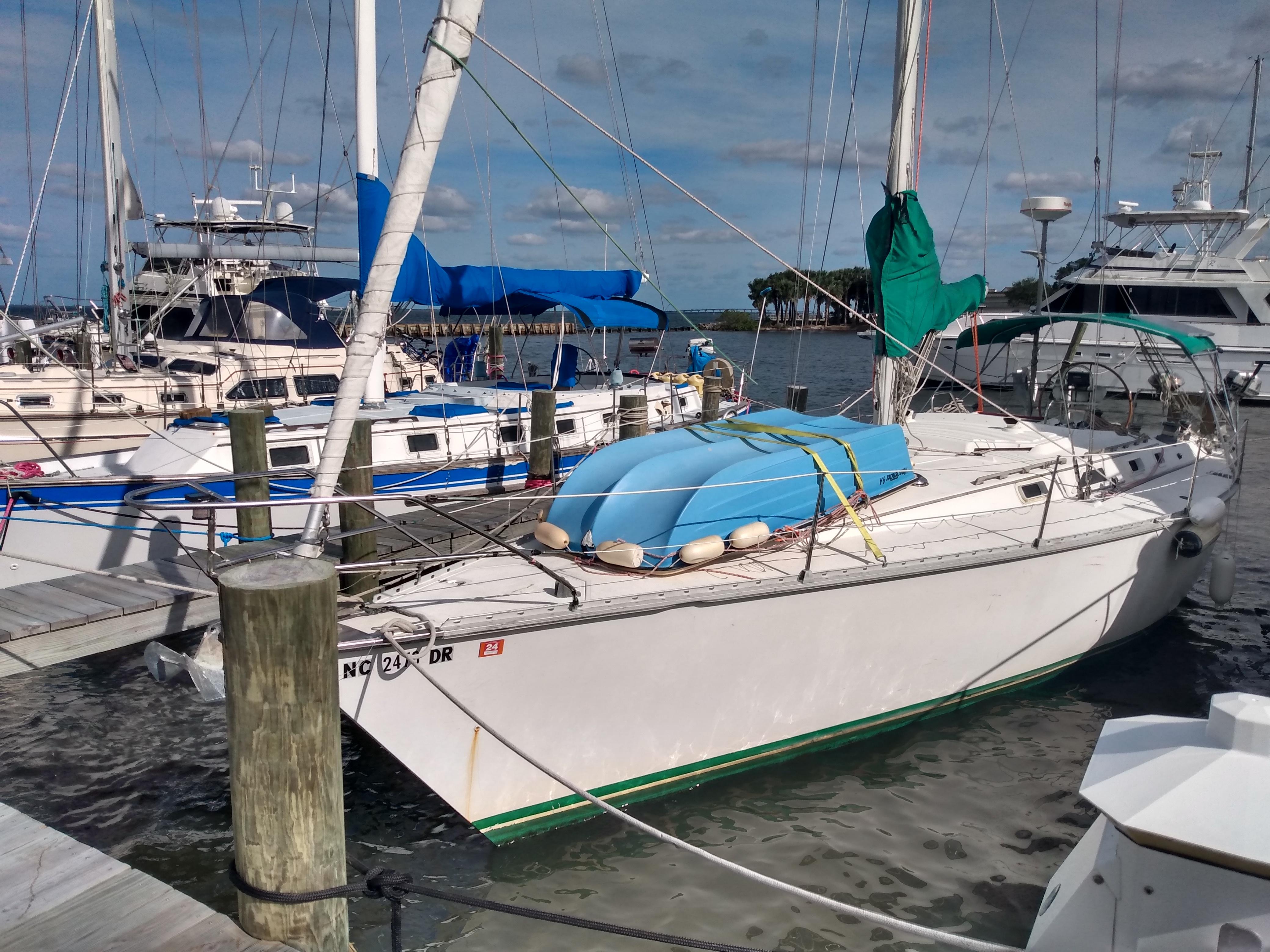 1984 hunter legend 40 ft sailboat