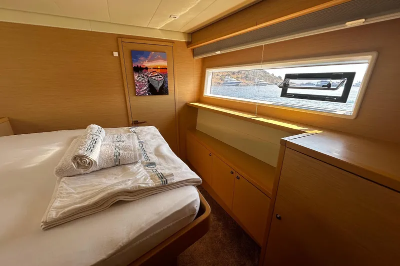 Chicago Yacht Photos Pics Luxurious cabin interior of 2020 Lagoon 52 F yacht with scenic window view.