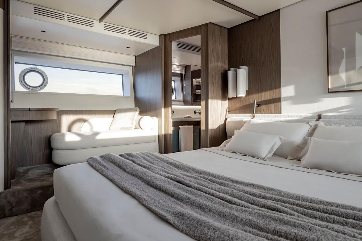 2024 Azimut 74 