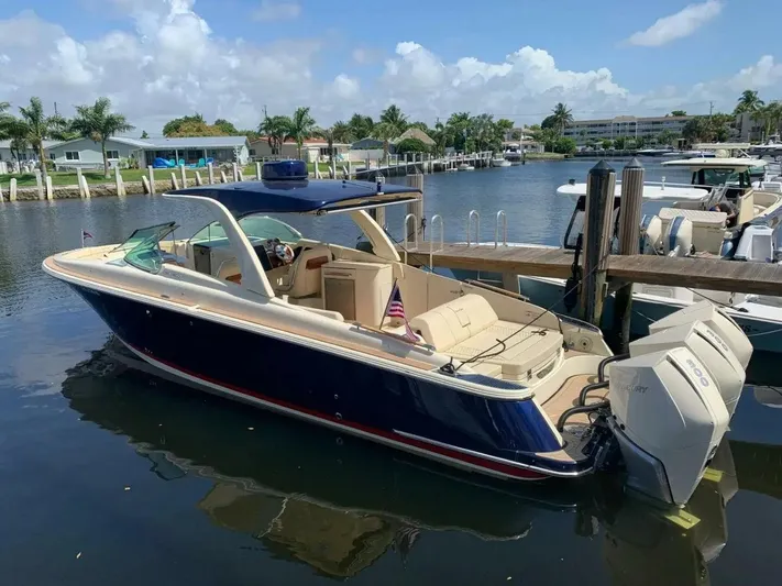  Yacht Photos Pics 2022-Chris-Craft-Launch-35-GT