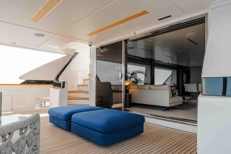 Renewal 3 Yacht Photos Pics 