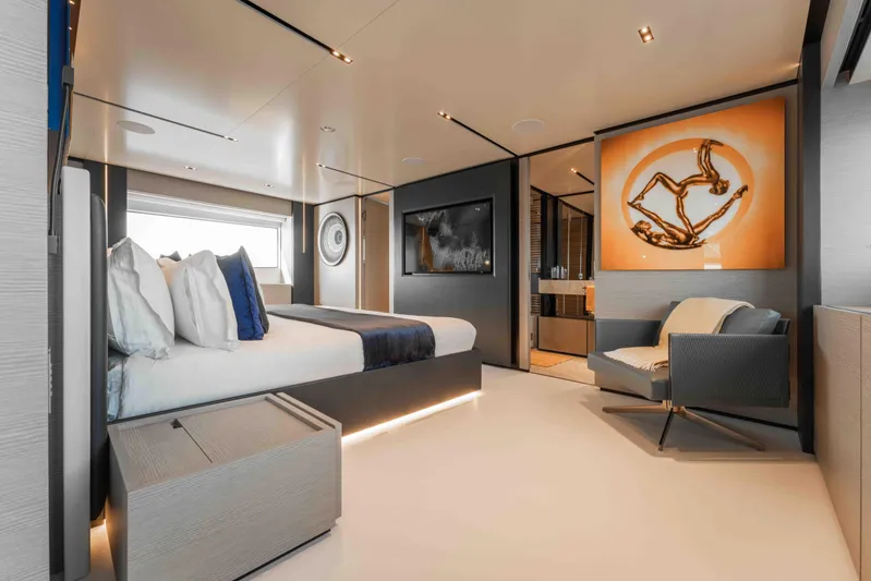 Renewal 3 Yacht Photos Pics 