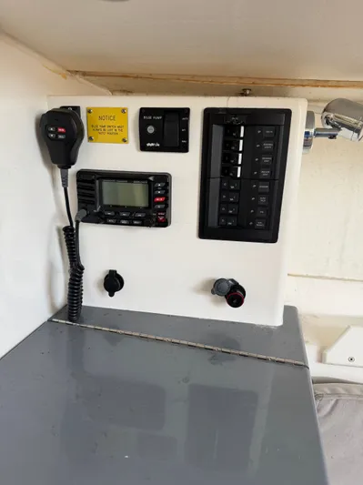 Easy Yacht Photos Pics Interior view of 2014 J Boats J/88 control panel.