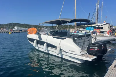 2016 Beneteau Flyer 8.8 Sundeck