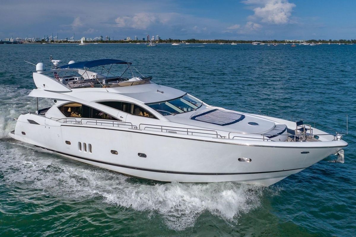 2003 Sunseeker 82 