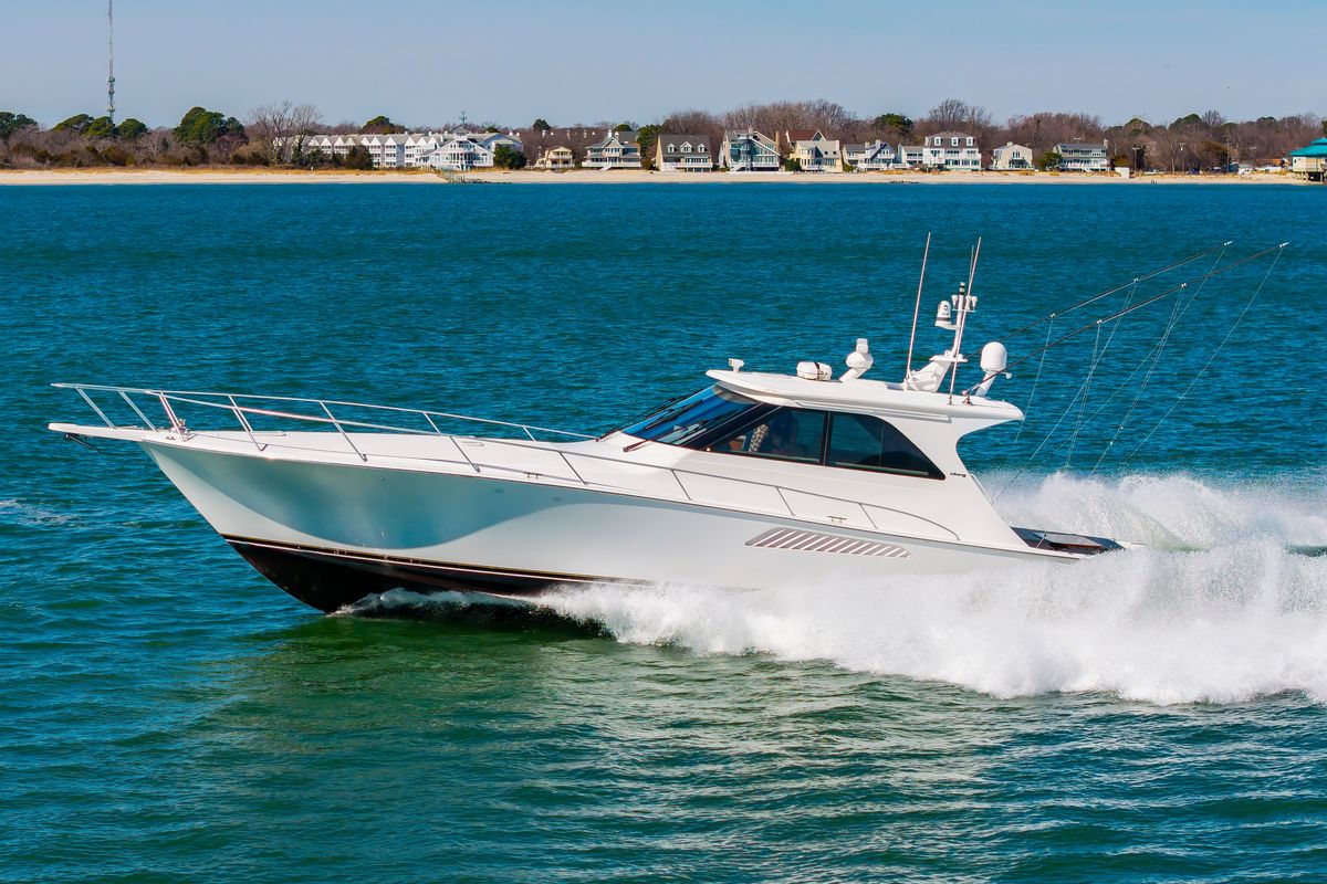2010 Viking 52 