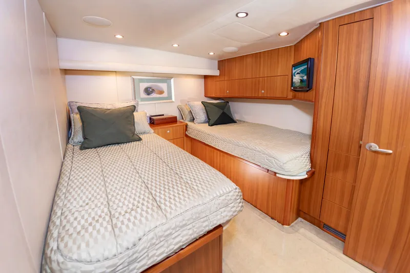 Surf Rider II Yacht Photos Pics 