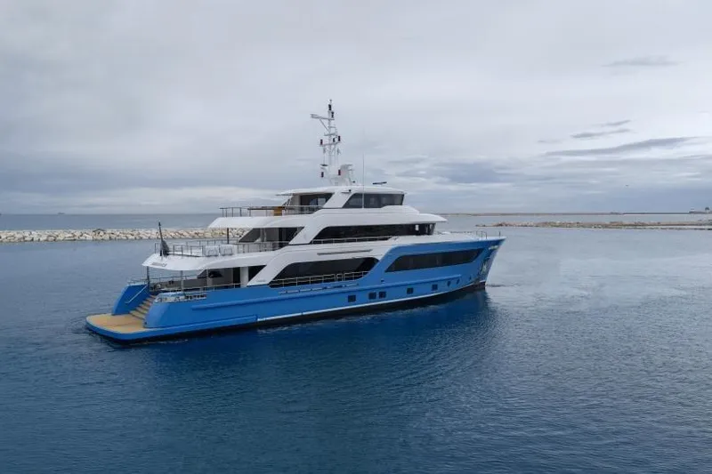 Presence Yacht Photos Pics Luxury yacht Cantiere Delle Marche 130.37, 2026 model, cruising in calm waters.