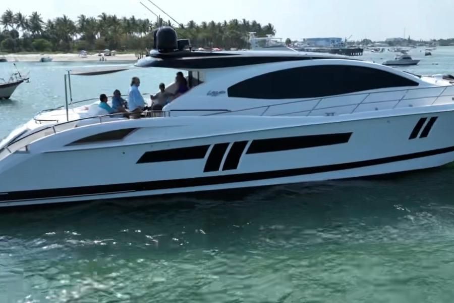 2009 Lazzara 76 