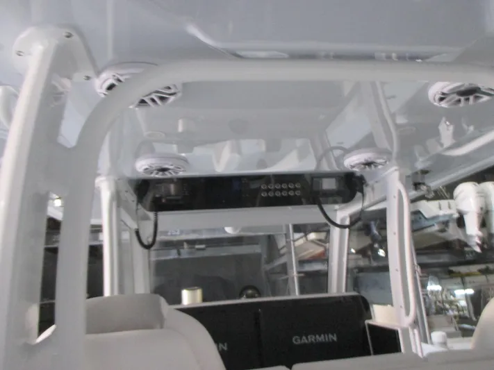  Yacht Photos Pics 2025 Freeman 38 boat interior with speakers and Garmin electronics.