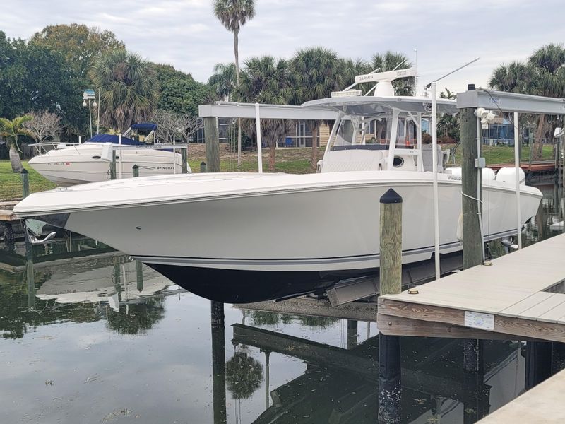 2021 Fountain 38 Center Console