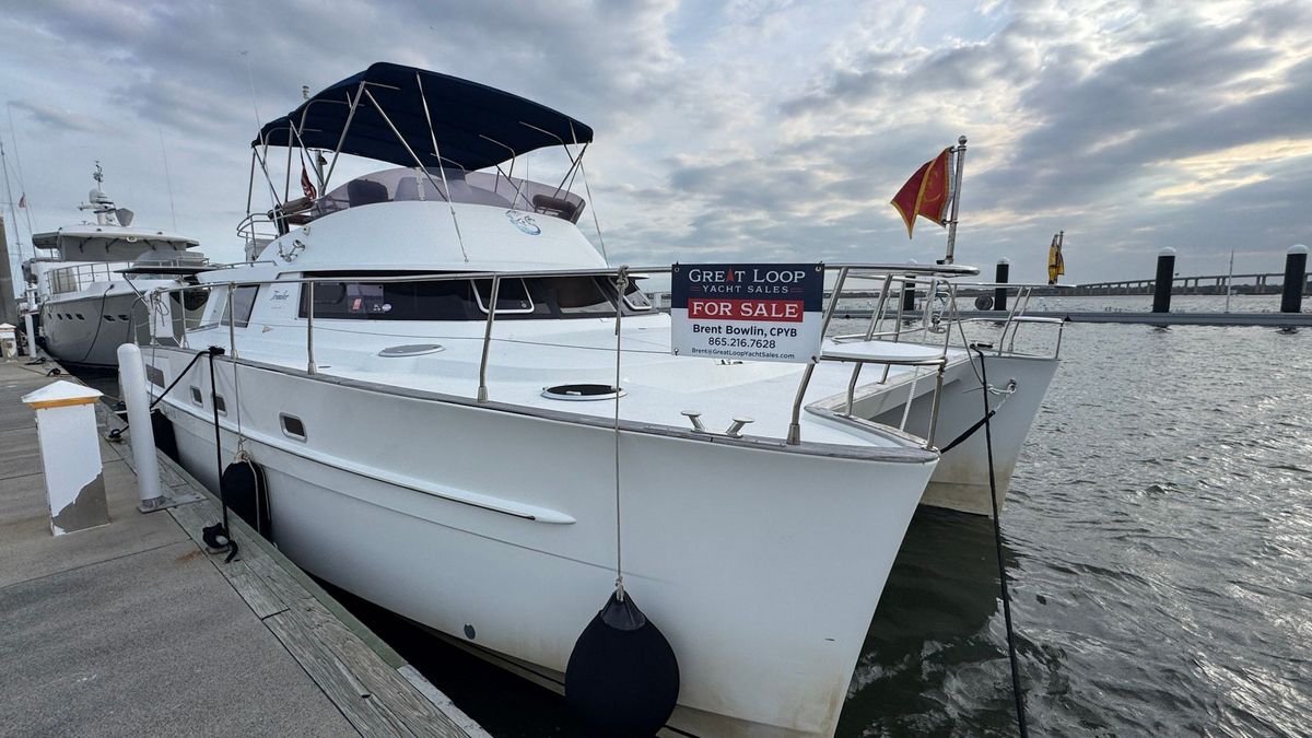 2009 Fountaine Pajot 46 