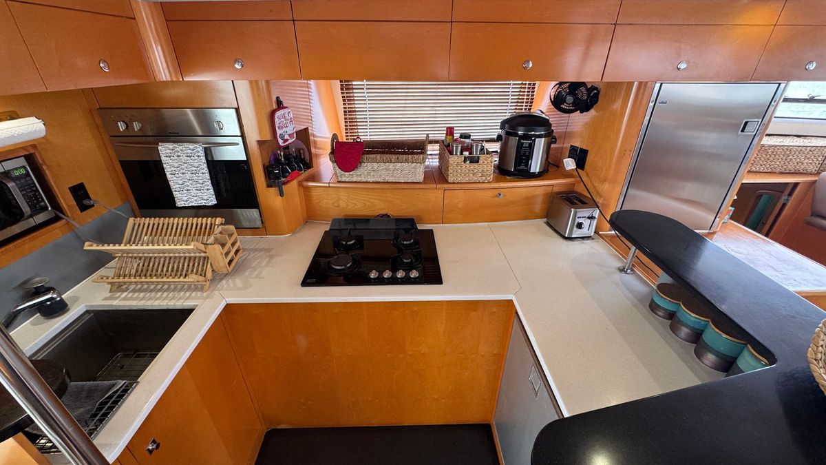 2009 Fountaine Pajot 46 