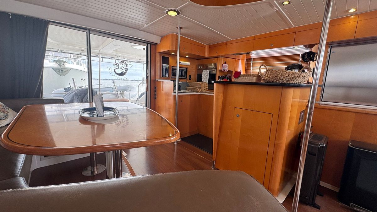 2009 Fountaine Pajot 46 