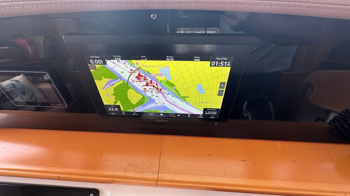 2009 Fountaine Pajot 46 