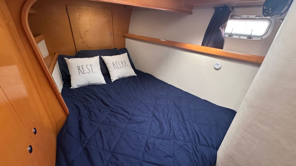 2009 Fountaine Pajot 46 