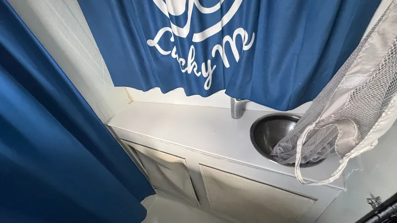 Dream Catcher Yacht Photos Pics Washer Dryer Utility