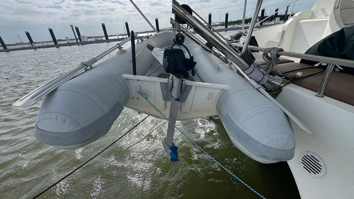 2009 Fountaine Pajot 46 