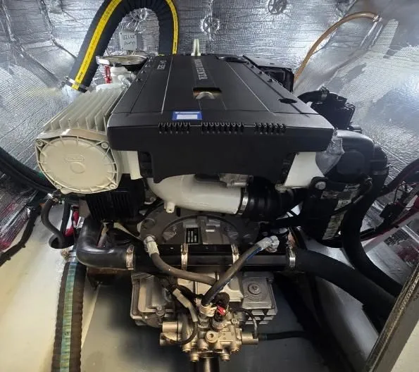 Dream Catcher Yacht Photos Pics 