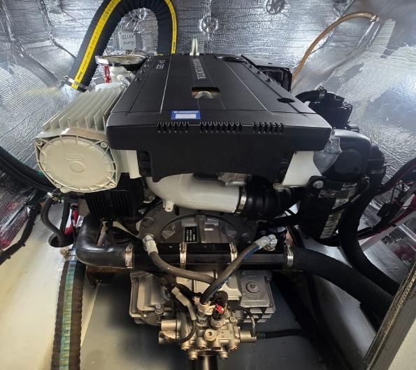 2009 Fountaine Pajot 46 