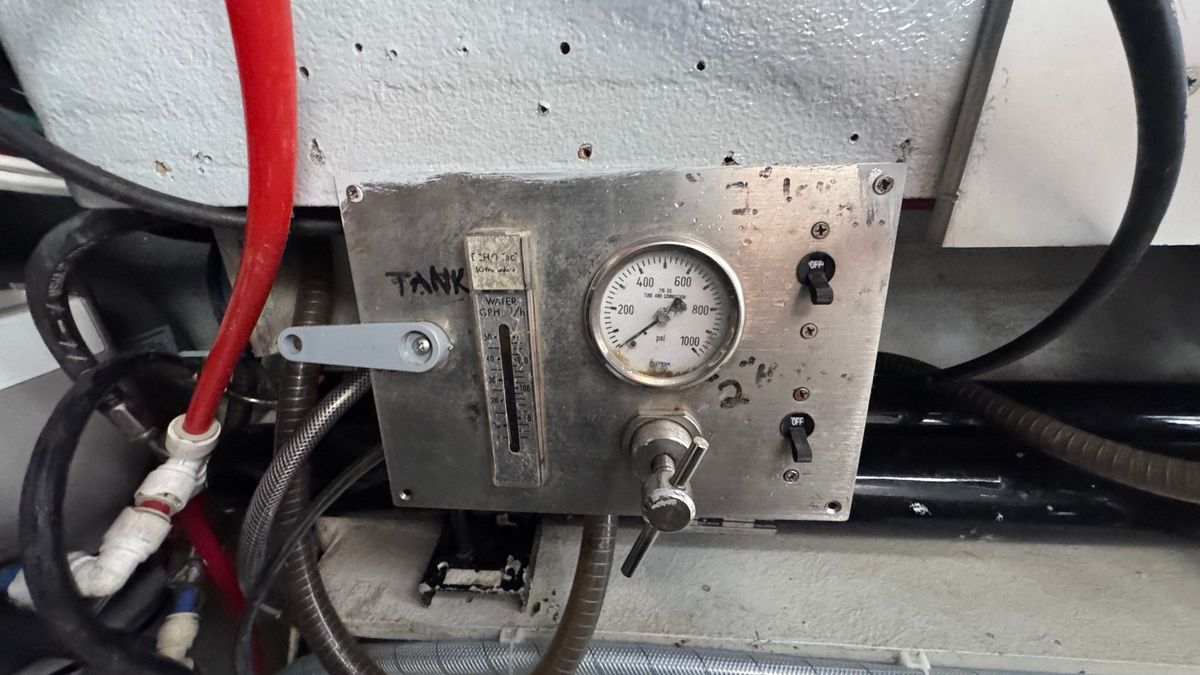 2009 Fountaine Pajot 46 