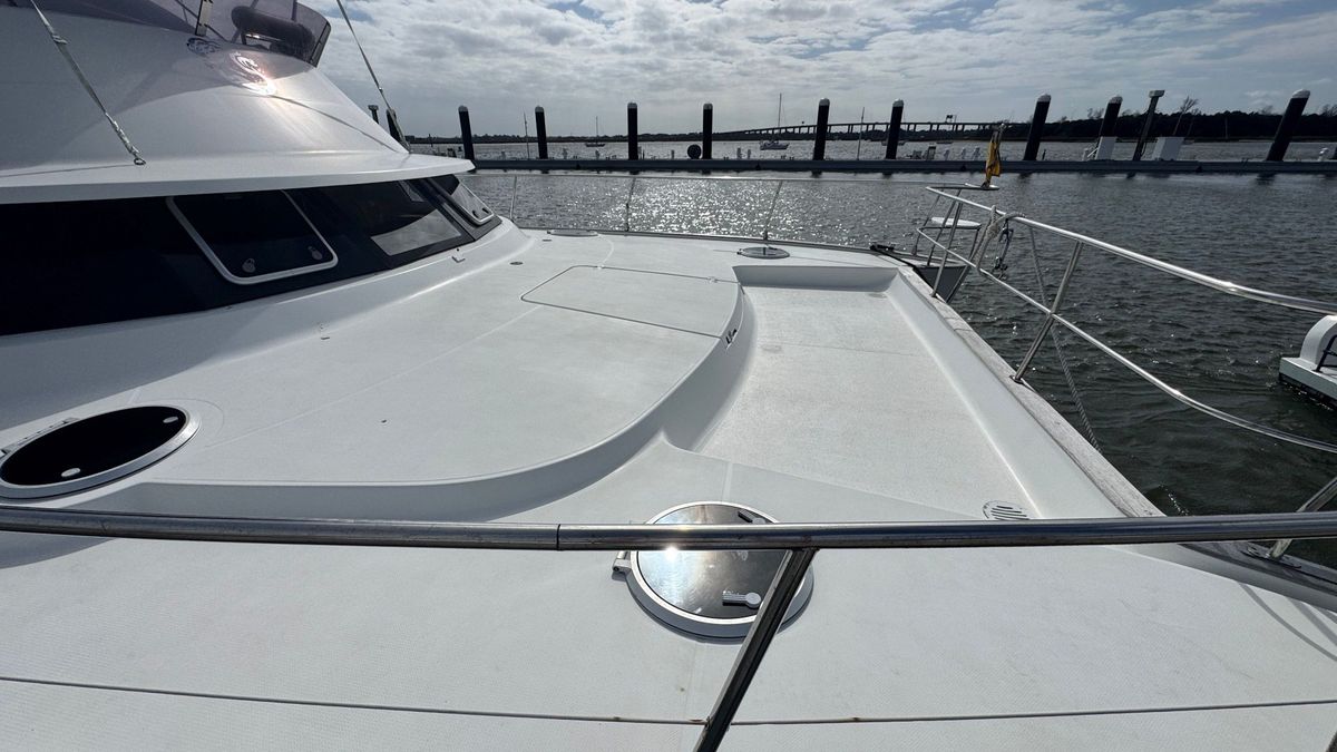 2009 Fountaine Pajot 46 