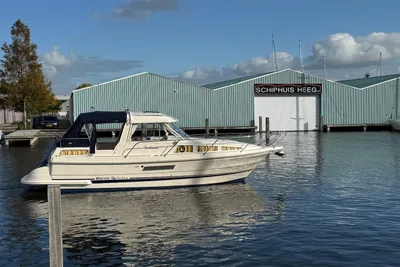 1999 Marex 280 Holiday