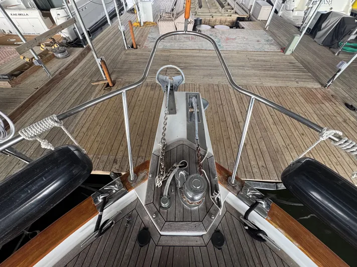 Knot Yet Yacht Photos Pics 