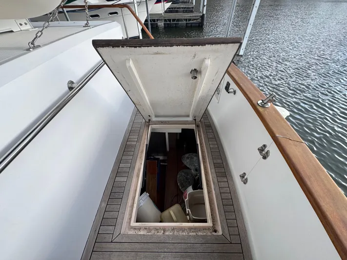 Knot Yet Yacht Photos Pics 