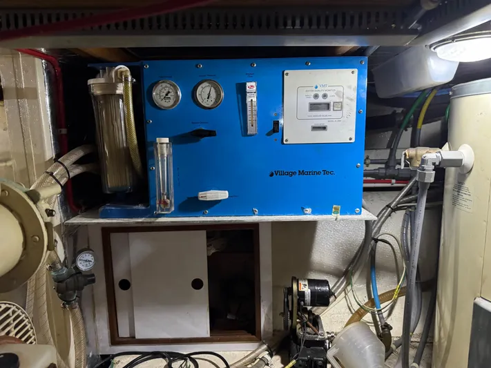 Knot Yet Yacht Photos Pics 