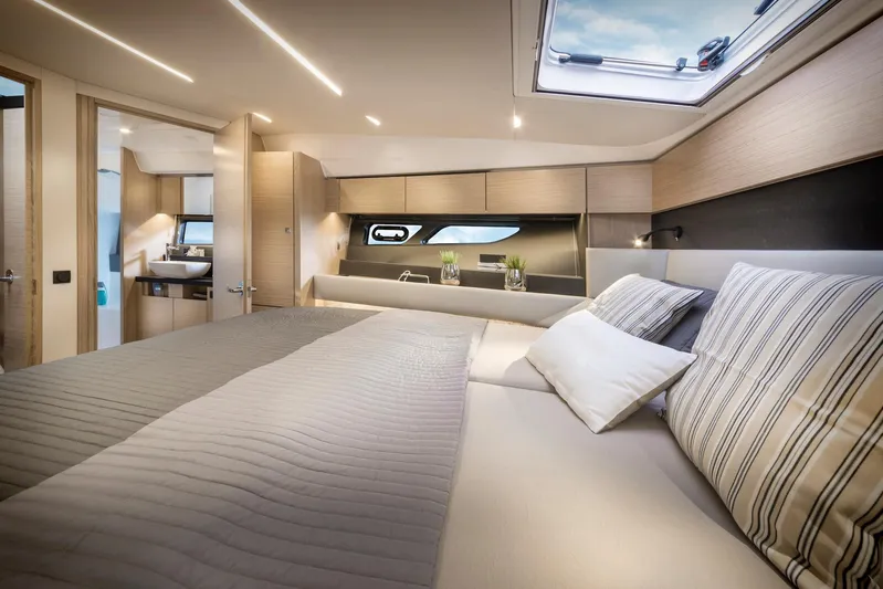 2023 In-stock Boat Yacht Photos Pics 