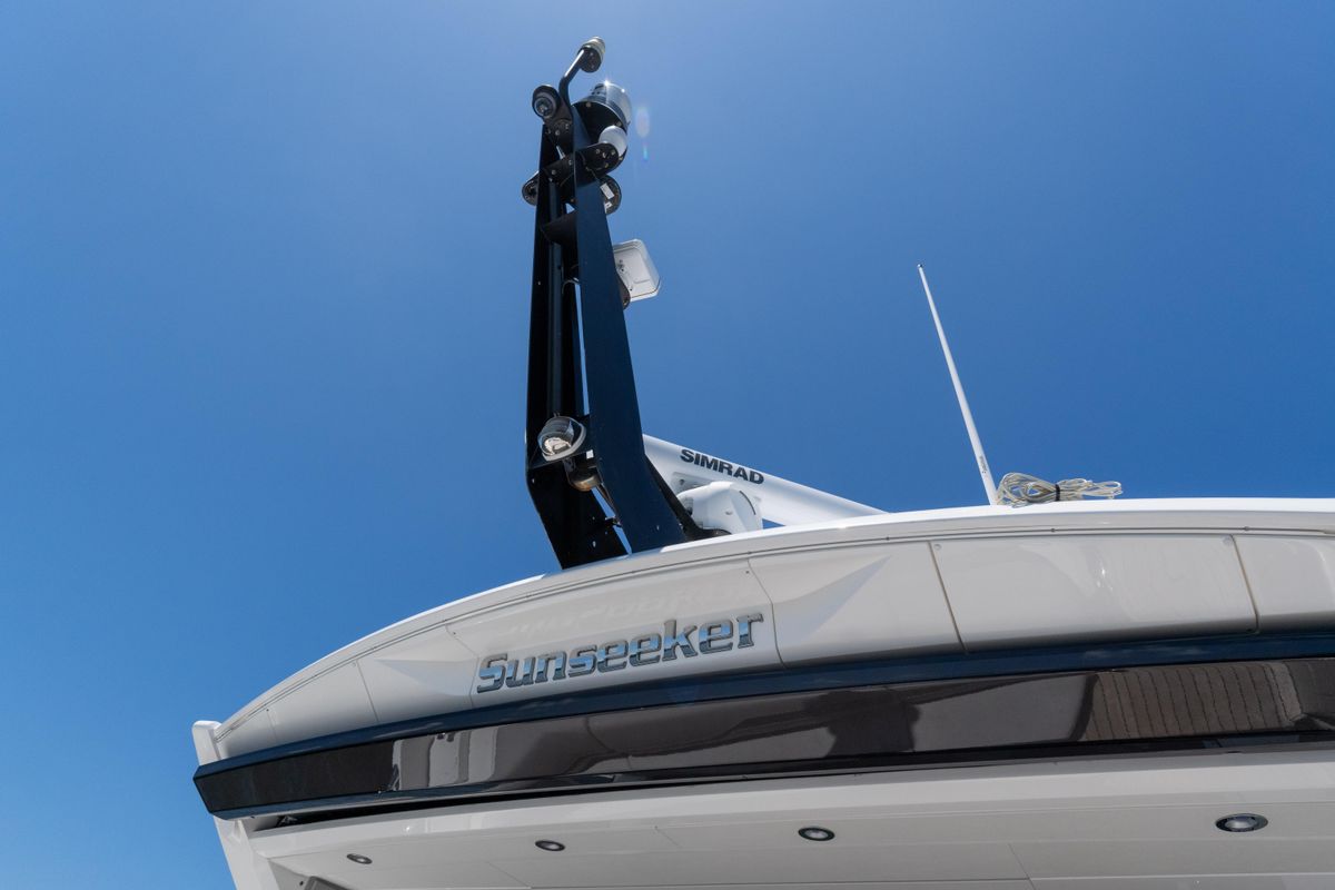 2022 Sunseeker 60 