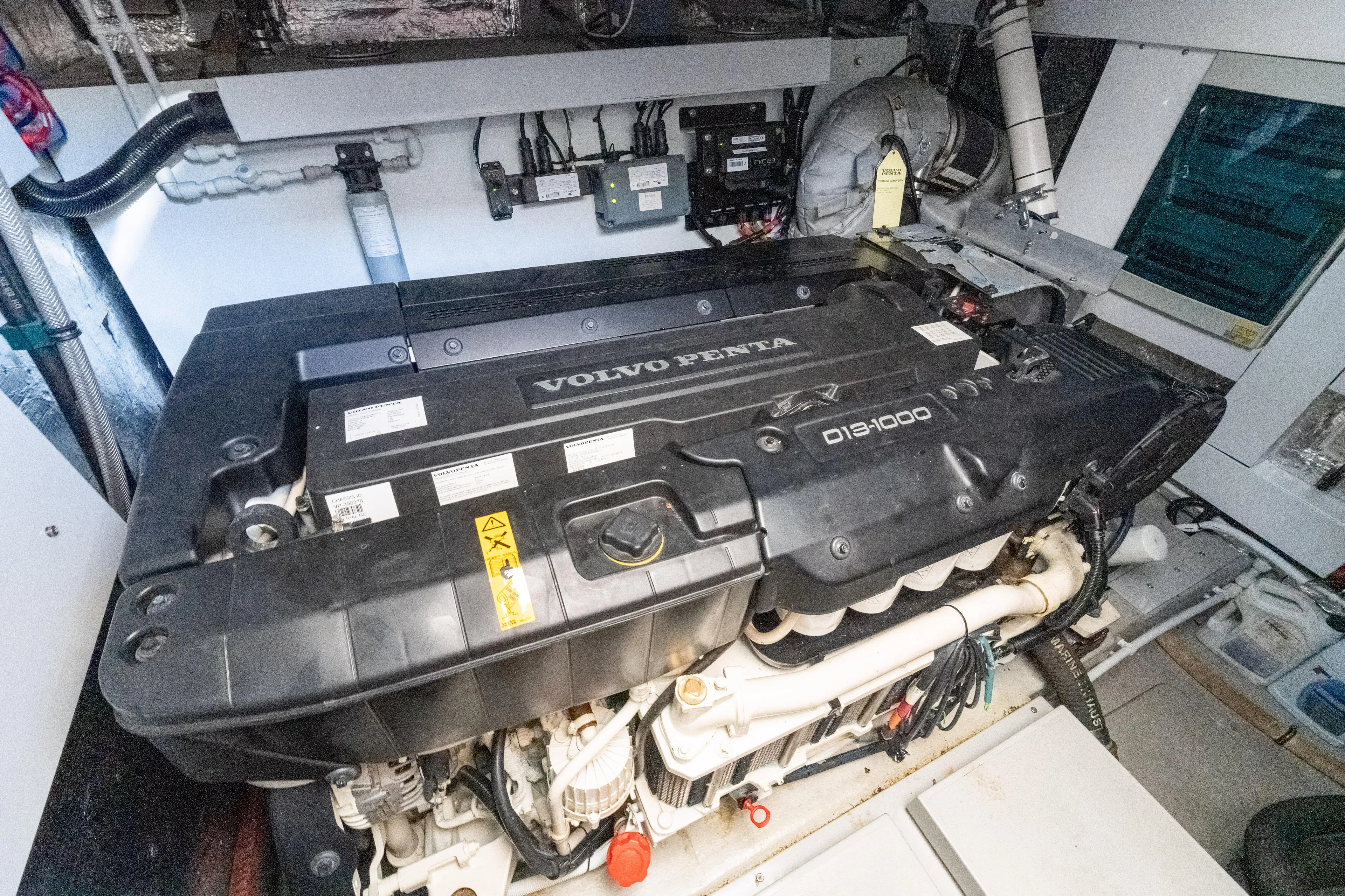 Brew Crew Yacht Photos Pics 