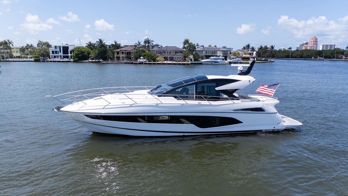 2022 Sunseeker 60 