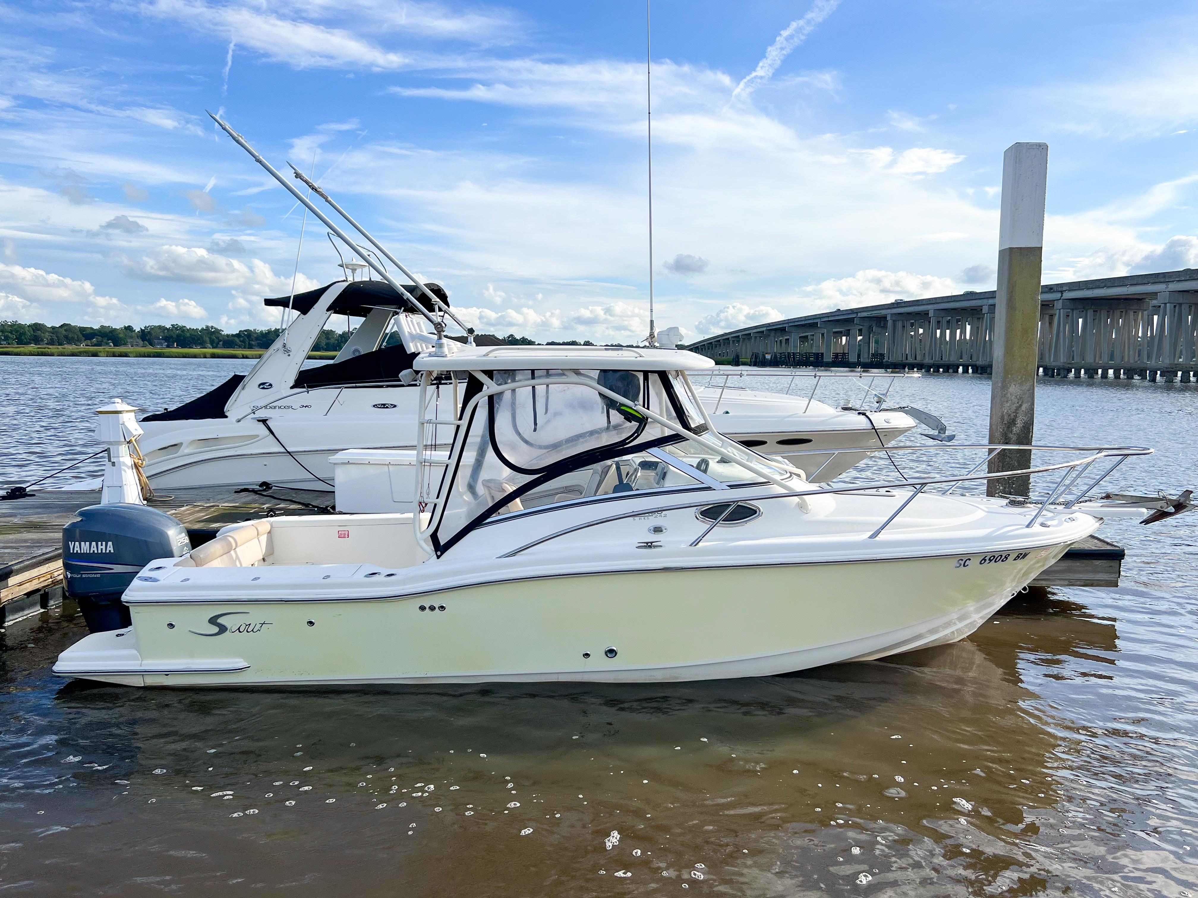 2007 Scout 242 Abaco