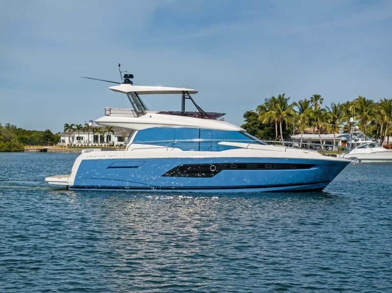 2020 Prestige 52 