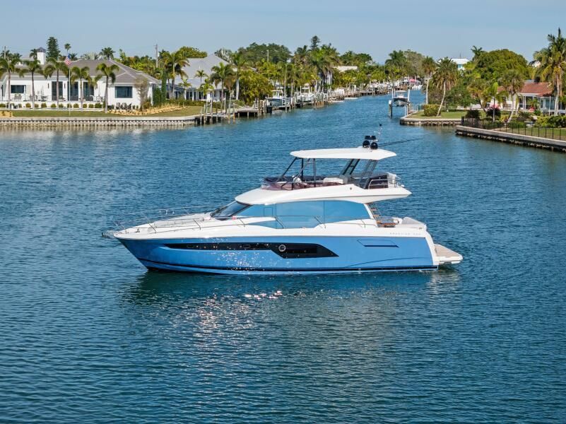 2020 Prestige 52 