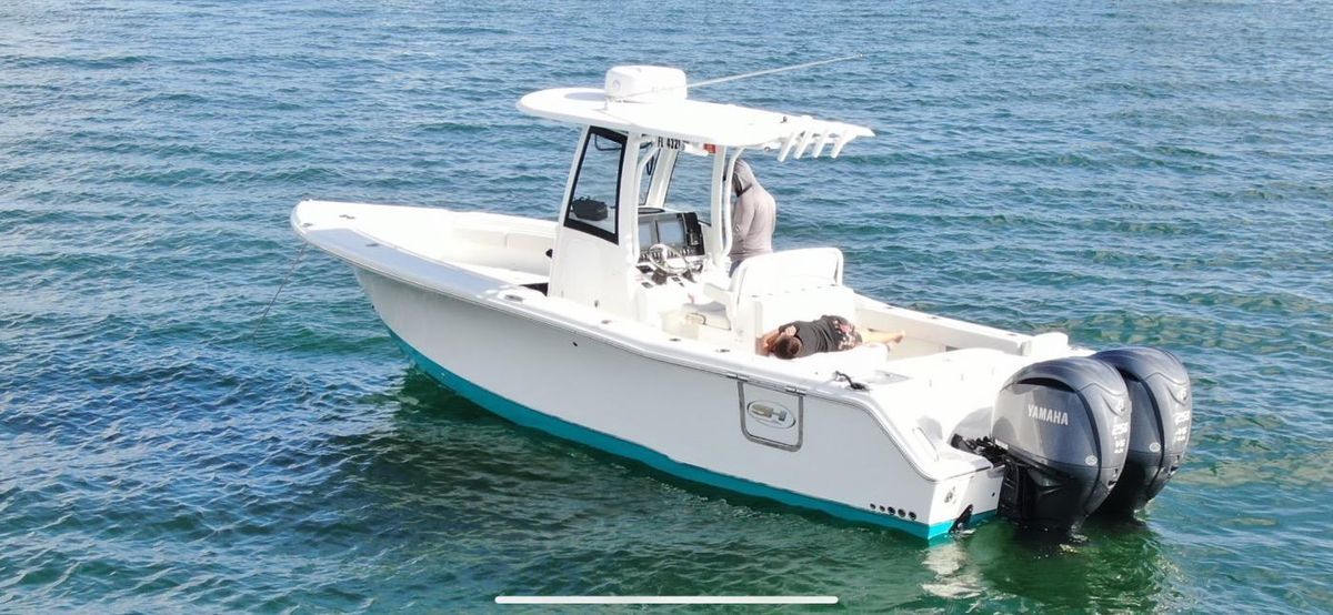 2022 Sea Hunt 27 GAMEFISH FS