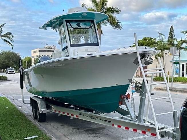 2022 Sea Hunt 27 GAMEFISH FS