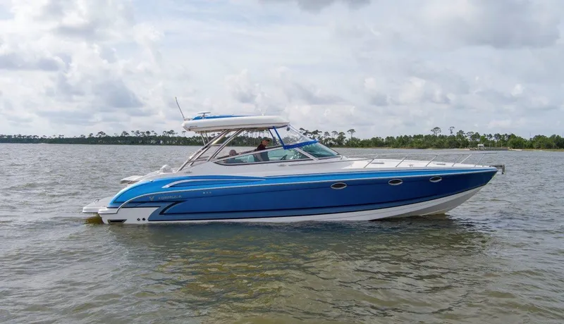 Bluebird Yacht Photos Pics 2017 37 Formula 370 SS Bluebird Starboard