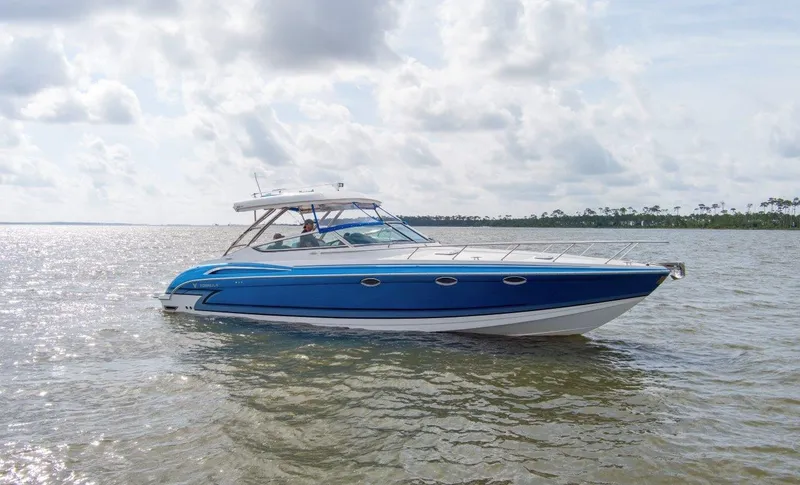 Bluebird Yacht Photos Pics 2017 37 Formula 370 SS Bluebird Starboard