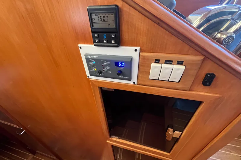  Yacht Photos Pics 2005 Sabre Flybridge control panel with switches and digital display.