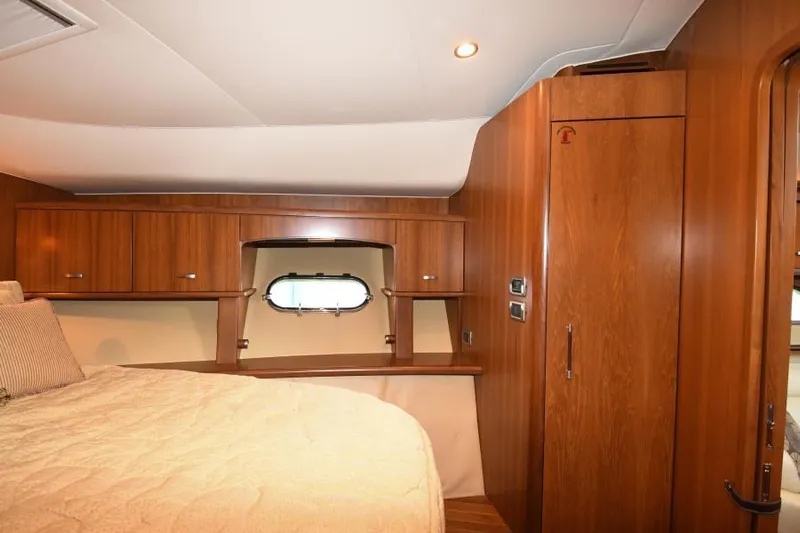 Dreamscape Yacht Photos Pics Master Stateroom