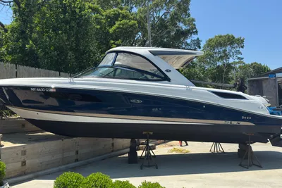 Sea Ray SLX 350