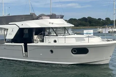 Beneteau Swift Trawler 30
